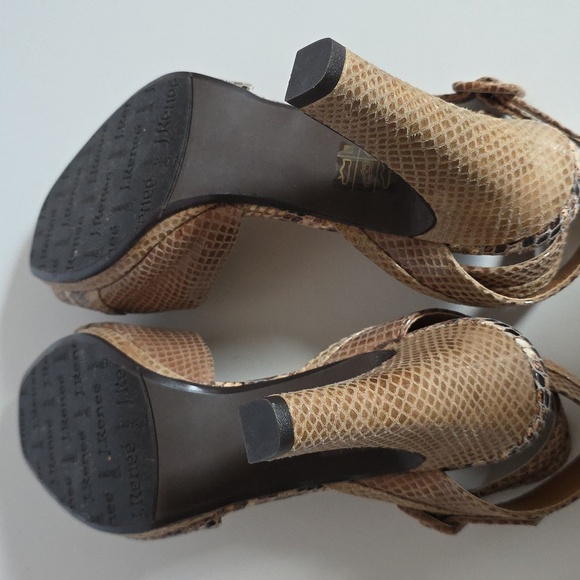 J. Renee Kinnon Brown Snake Print Sandals. Size 9 Medium. - Picture 9 of 10